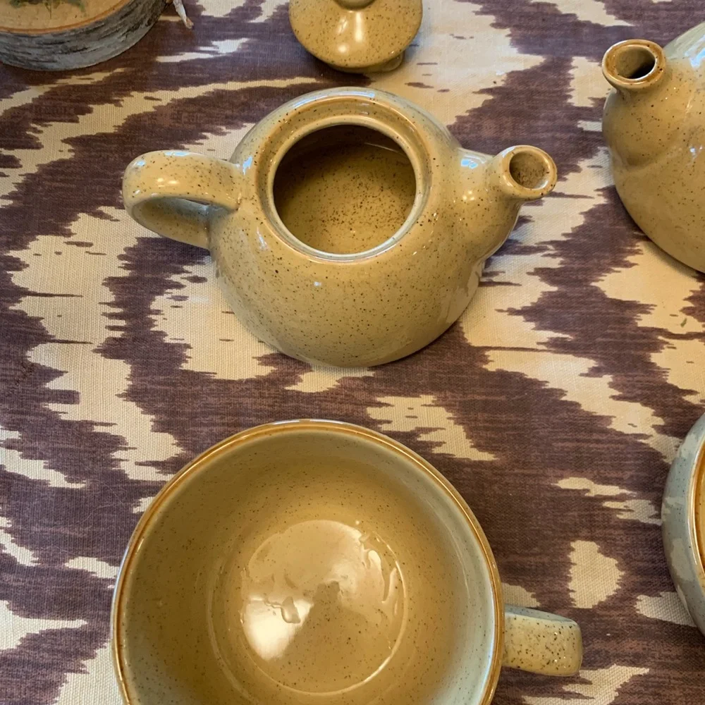Pier 1 imports, stacking, stoneware, mug, and teapot set of two